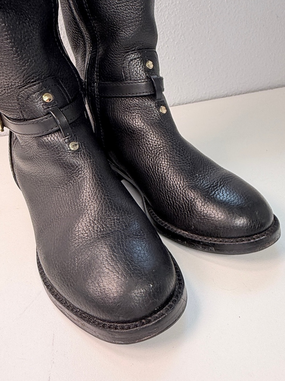 Tory Burch Tall black Pebbled Leather Riding Boots Gold Logo size  8 Boots - Picture 11 of 16